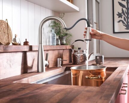 Pull-Down Sprayer Kitchen Mixer with Soap Dispenser – Spot-Resist Stainless